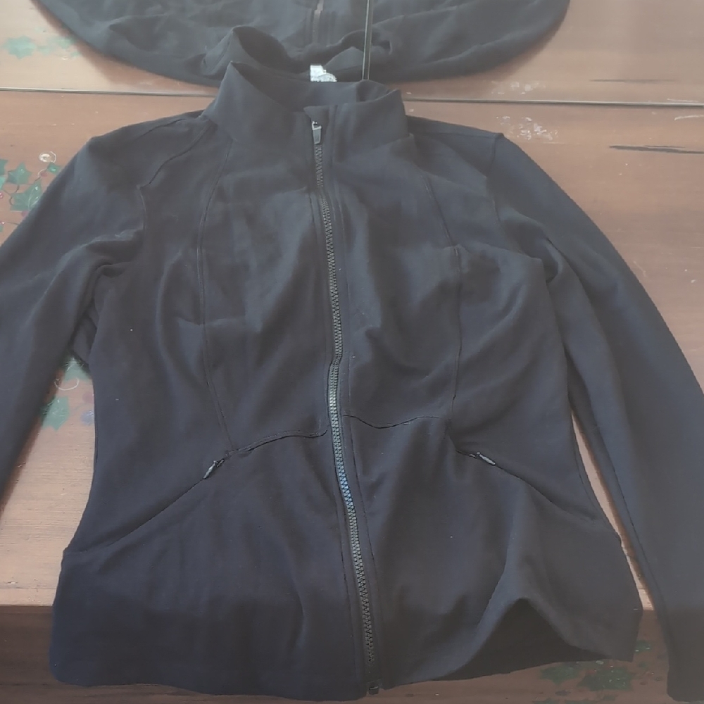 Women's Black Zip-Up Jacket